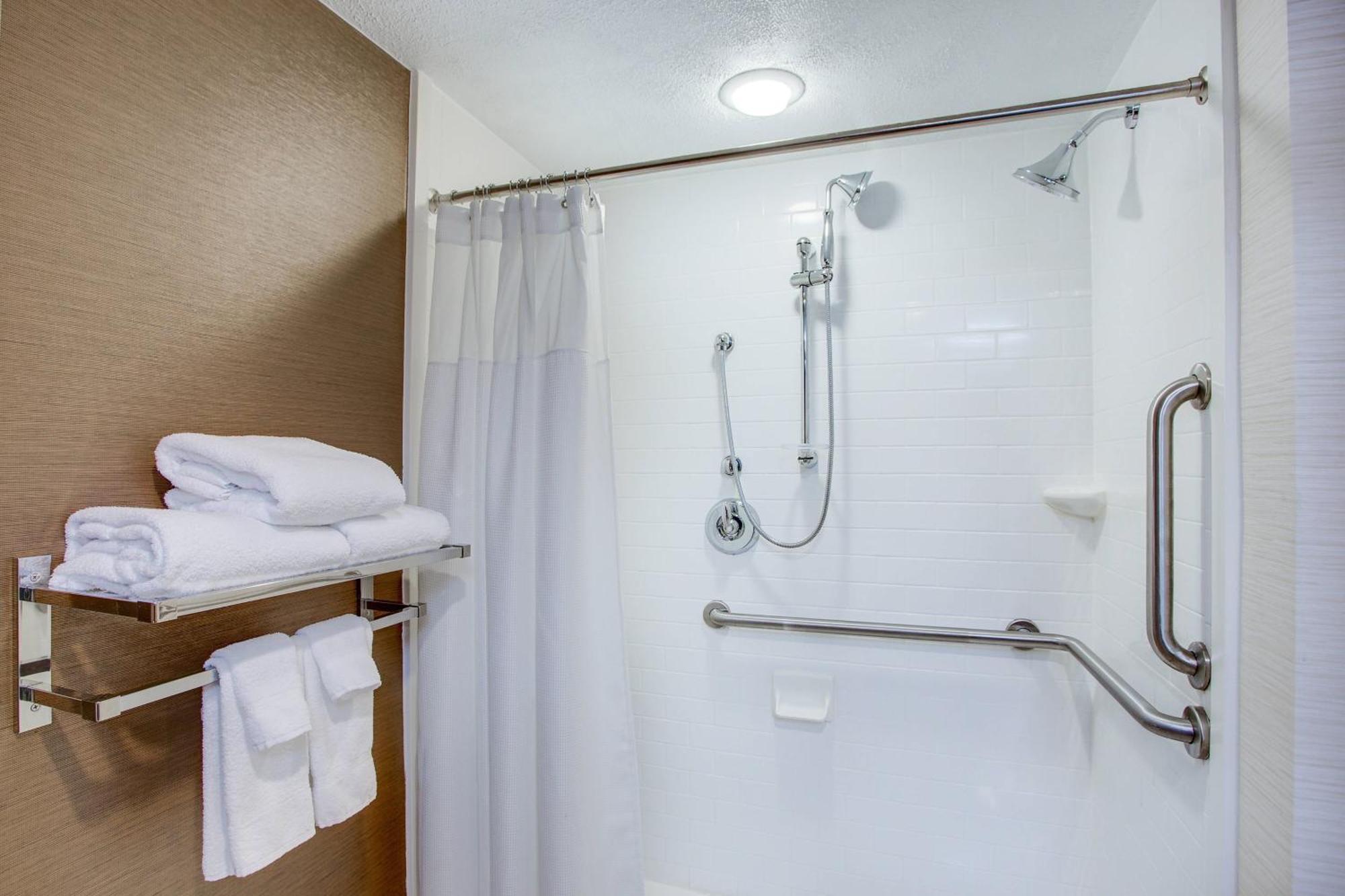 Fairfield By Marriott Williston Burlington