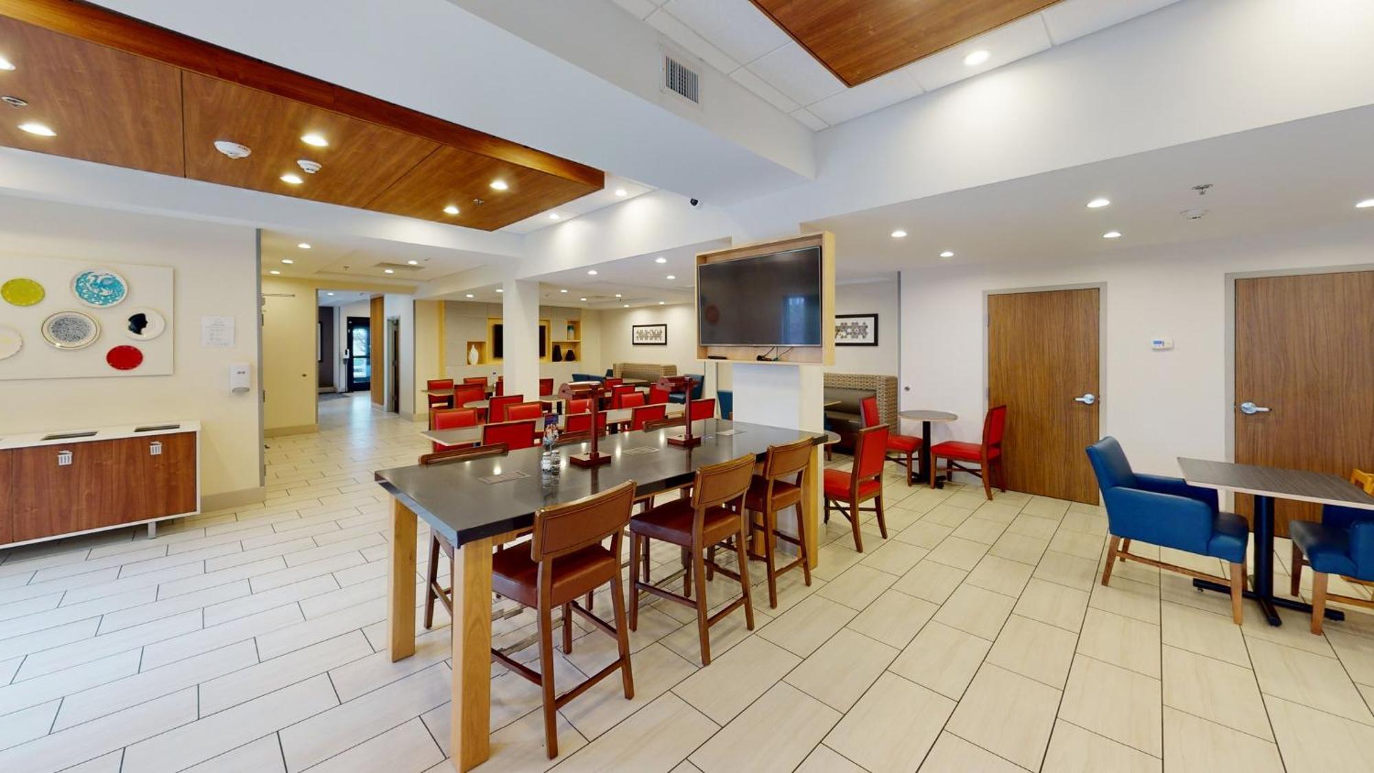 Express South By Ihg 2* Burlington