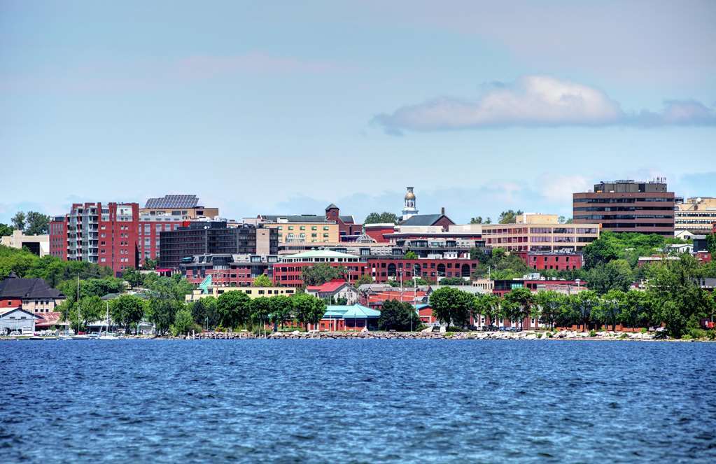 Champlain Burlington, Curio Collection By Hilton Hotel